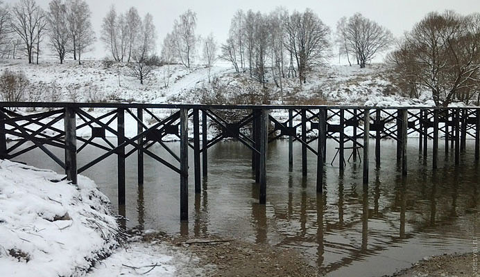 Свайные мосты: надежное решение для преодоления водных преград в Узловой от 56562 руб
